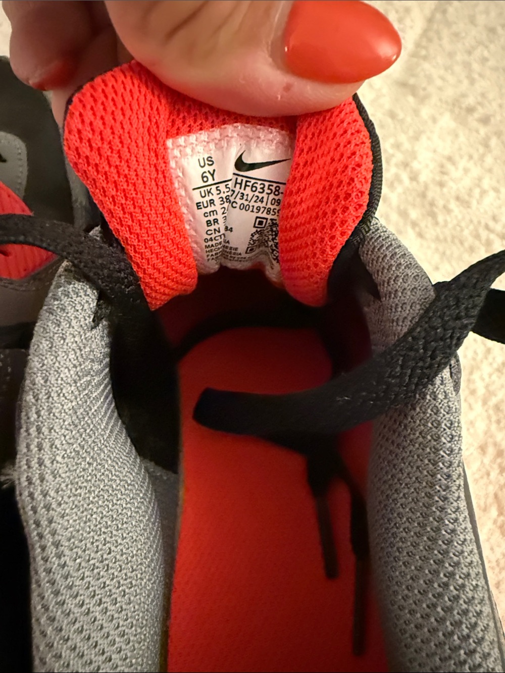 Nike Kids Black/Gray/Red Air Max Style Sneakers - Picture 6 of 7